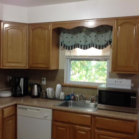Mojoy Homesuites At Runyon Newark Exterior foto